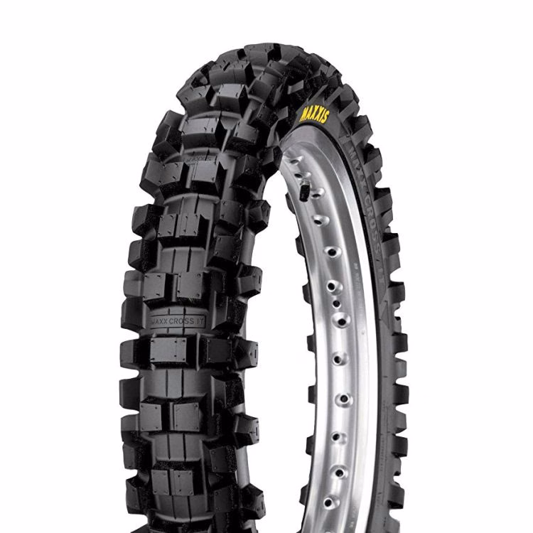LLANTA MAXXIS 110/100-18 M7305R MAXXCROSS IT (TERRENO INTERMEDIO - DURO)