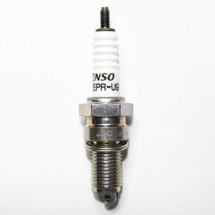 BUJIA DENSO X27EPR-U9 (4111) DPR9EA-9 (PRECIO POR PIEZA) (COMPRA MINIMA POR CAJA)  (CAJA C/ 10 PIEZAS)