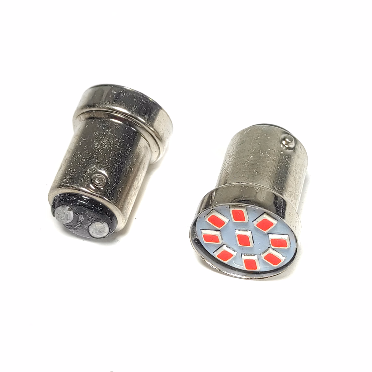 FOCO STOP TRASERO LED 2 POLOS LUZ ROJA 12V BAY15D A-002 ( VENTA MINIMA POR BLISTER ) ( BLISTER C/ 2 PIEZAS ) ( PRECIO POR PIEZA )