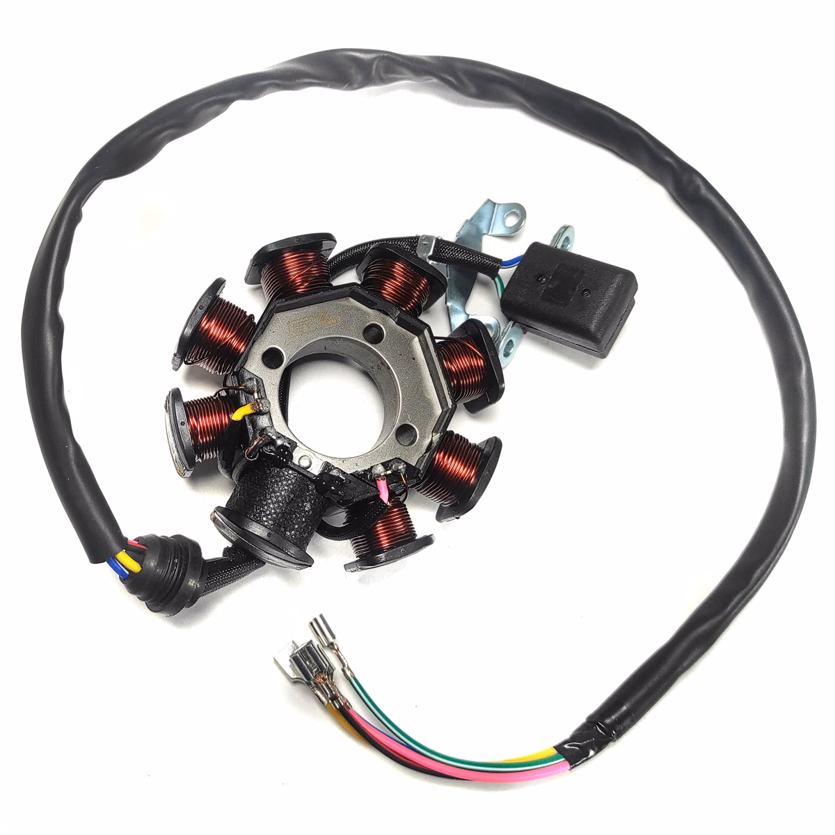 ESTATOR COMPLETO 12V P/ 150Z '14-'16, P/ 150SZ '16-'18, P/ 125Z '16-'18, P/ DM-150 '18, P/ DT-150 '18 (8 BOBINAS)