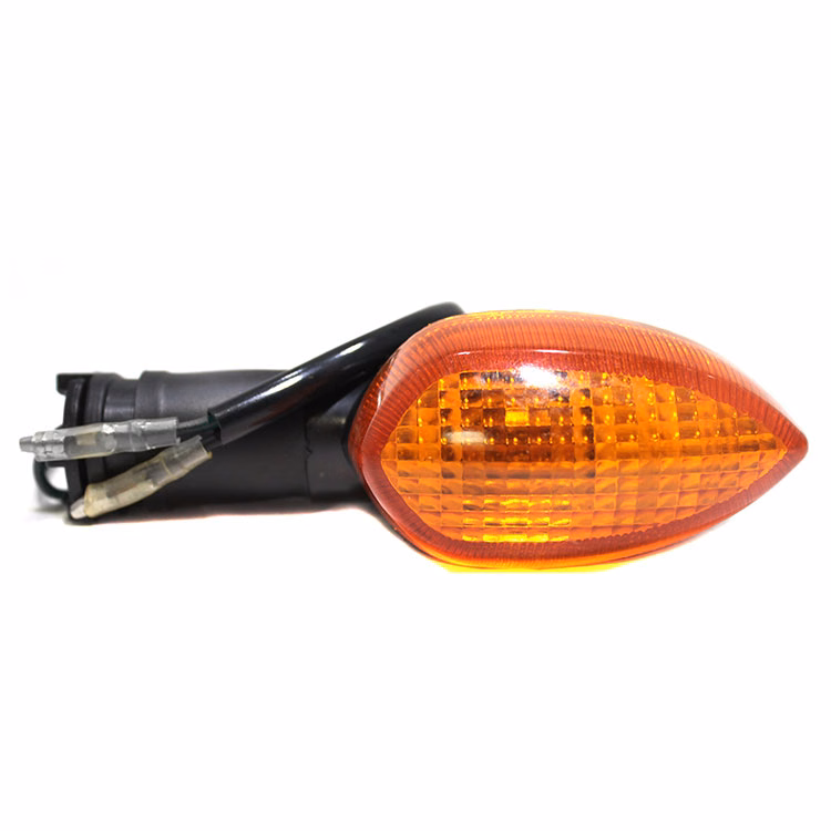 DIRECCIONAL DELANTERA DERECHA/TRASERA IZQUIERDA 12V P/ YBR-125 R, TRASERA IZQUIERDA P/ CRYPTON-110 '11-'17