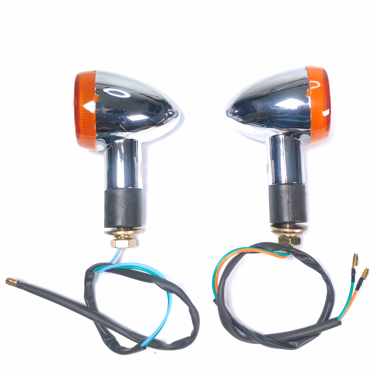 DIRECCIONAL TRASERA IZQUIERDA/DERECHA 12V 10W P/ GN-125F (PAR)