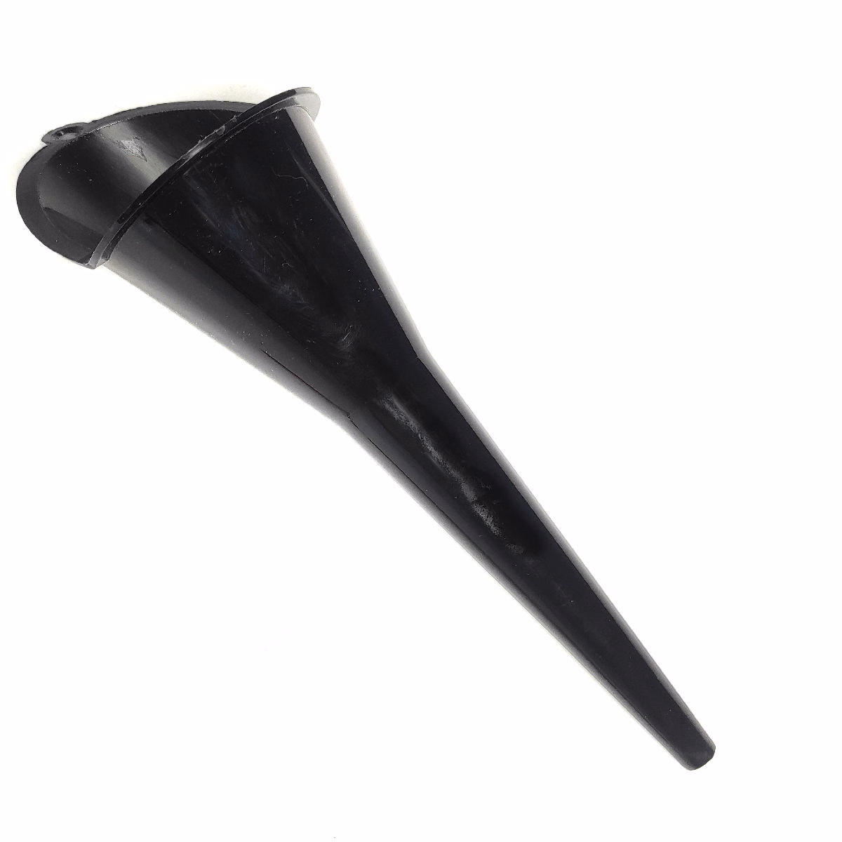 EMBUDO PLASTICO NEGRO (28CM LARGO X 9 CM ANCHO)