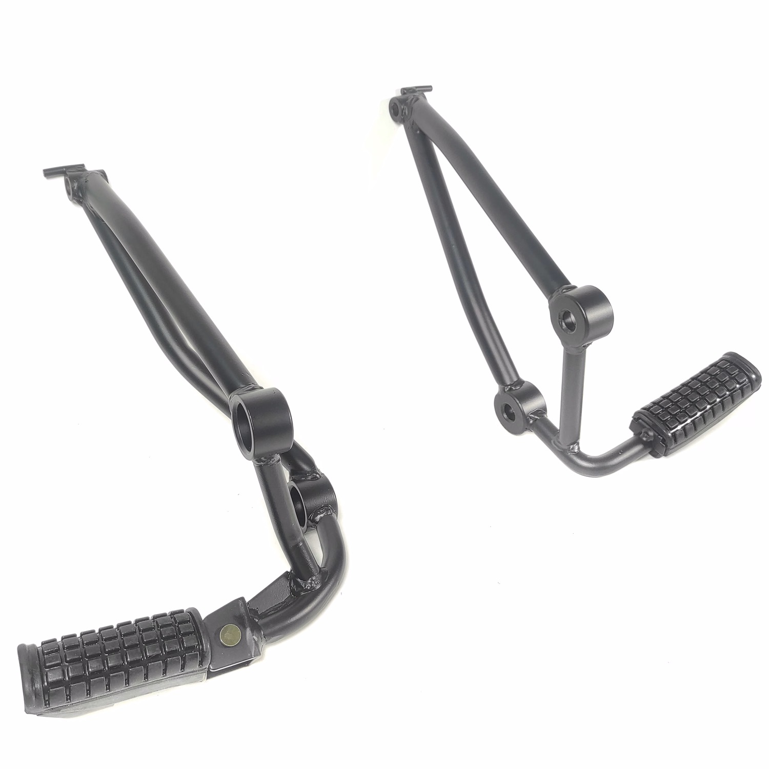 CONJUNTO POSAPIE DELANTERO DERECHO/IZQUIERDO P/ 150Z, P/ 150SZ (PAR)