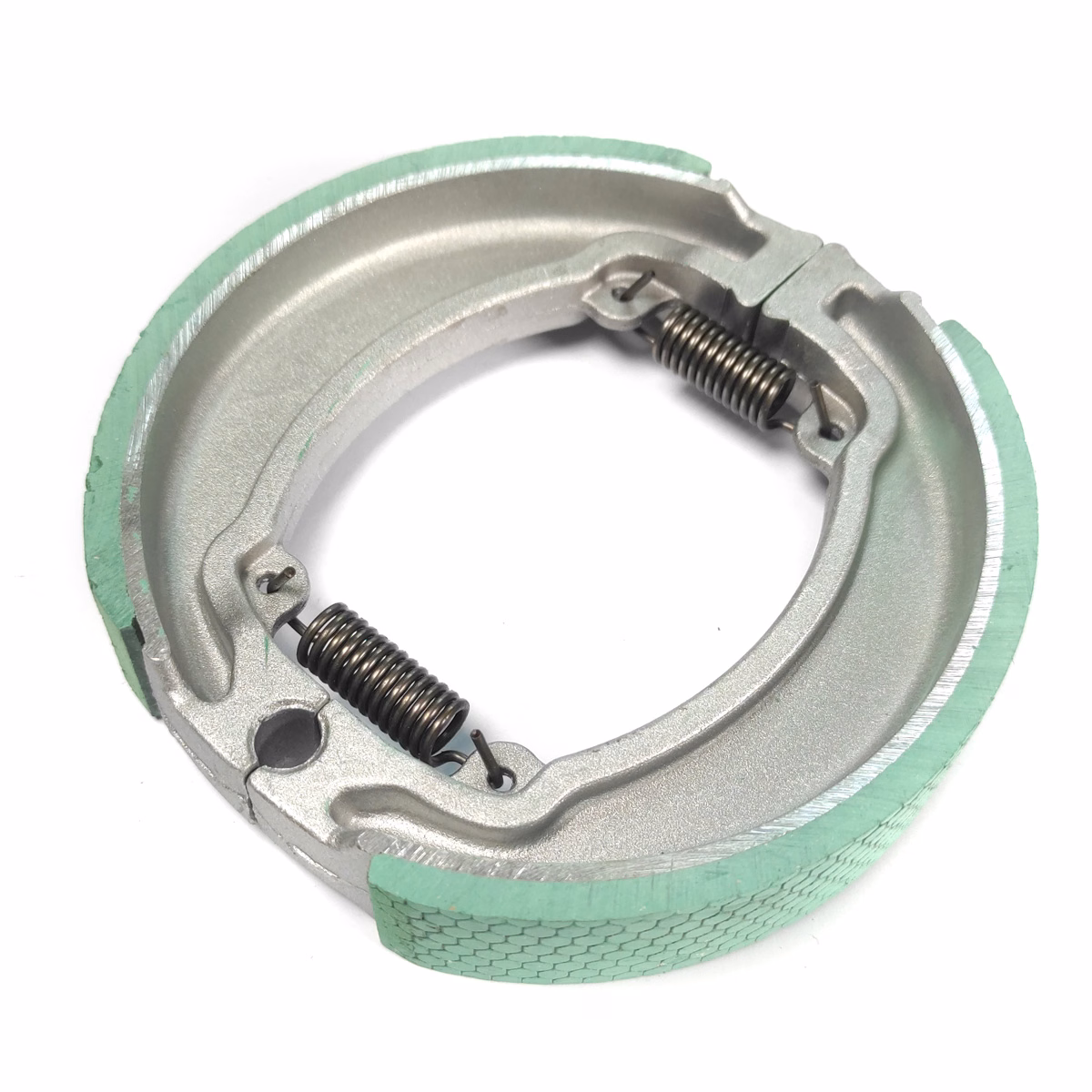 BALATAS TRASERAS C/ RESORTES P/ DM-200 '14-'26, P/ 125Z '16-'26, P/ DM-200 SPORT '19-'21, P/ 150Z '14-'26, P/ DM-250 '20-'23, P/ FT-150G '22-'23, P/ 125Z GPS '26, P/ DM-150 SPORT '19-'21 PASTA VERDE (JUEGO)